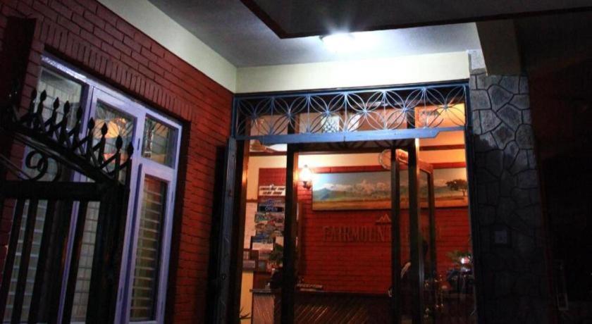 Fairmount Hotel โพคารา ภายนอก รูปภาพ
